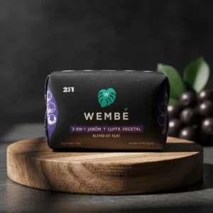 Luffa exfoliante 2 en 1 WEMBÉ blend de açaí en su empaque de 160 g